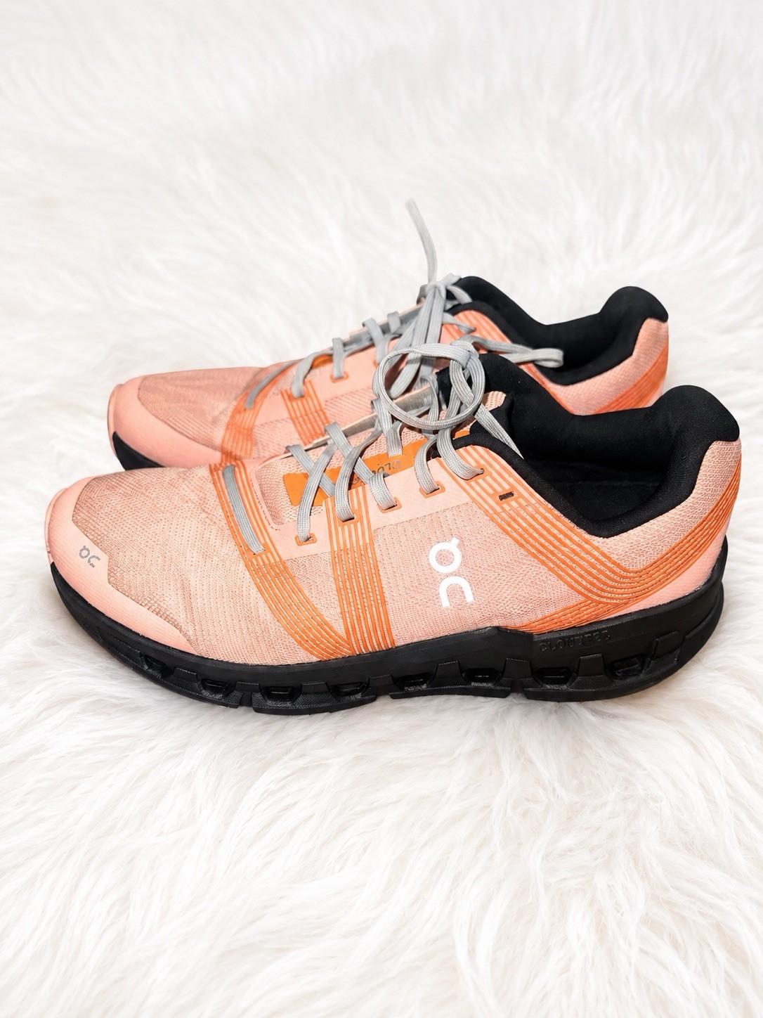 On Cloud Running Shoes Women’s Size 11 Peach Pink Athletic Sneakers CloudTec