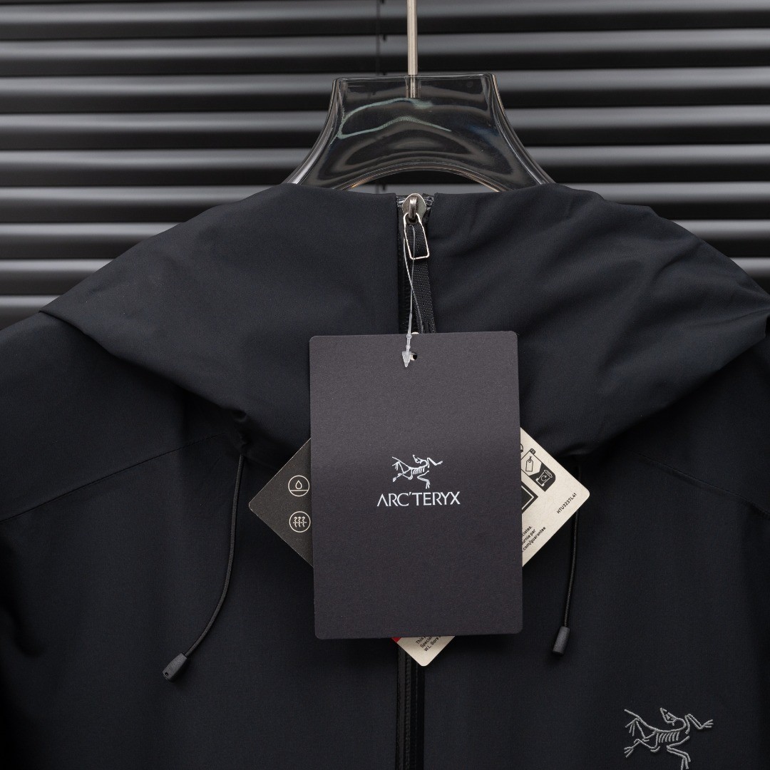 Arcteryx BETA LT winter Jacket Men’s Black Size XL new
