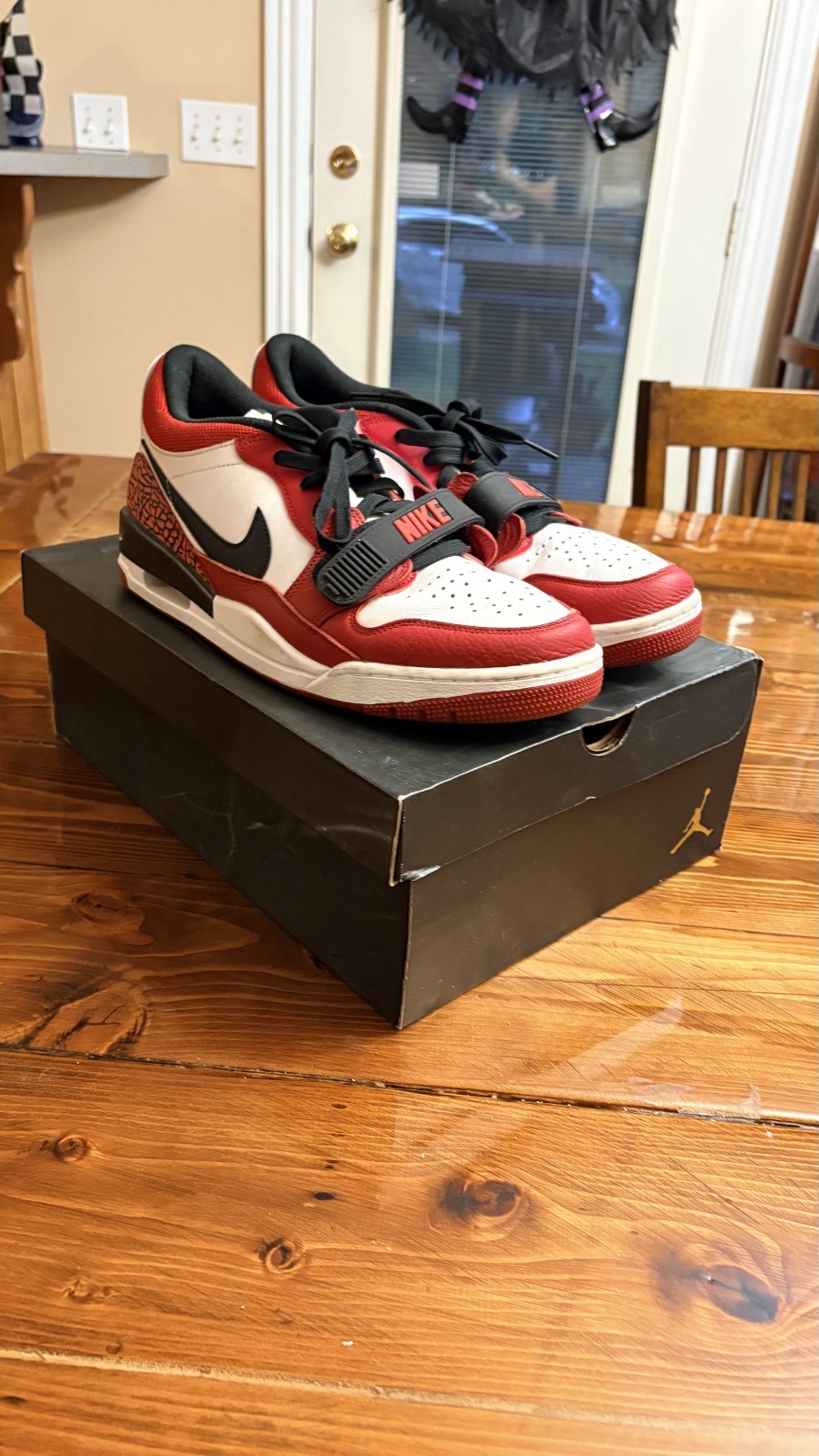 Size 11.5 – Air Jordan Legacy 312 Low Chicago Red