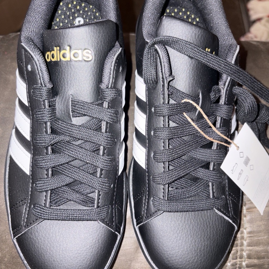 Women Size 5 Black White Stripes Grand Court