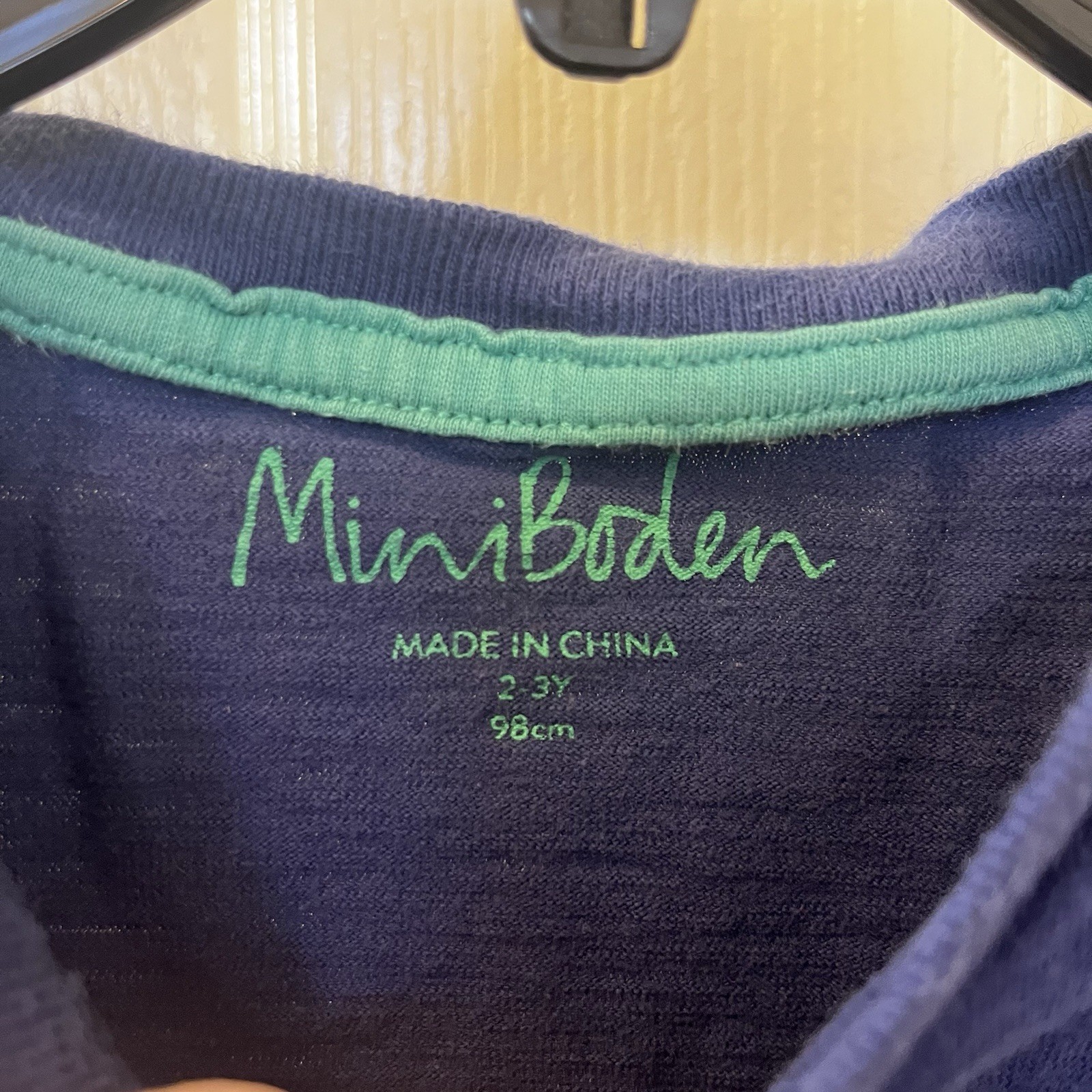 Mini Boden Sea Turtle Applique T-Shirt Top Tee Blue Boys Size 2-3 years