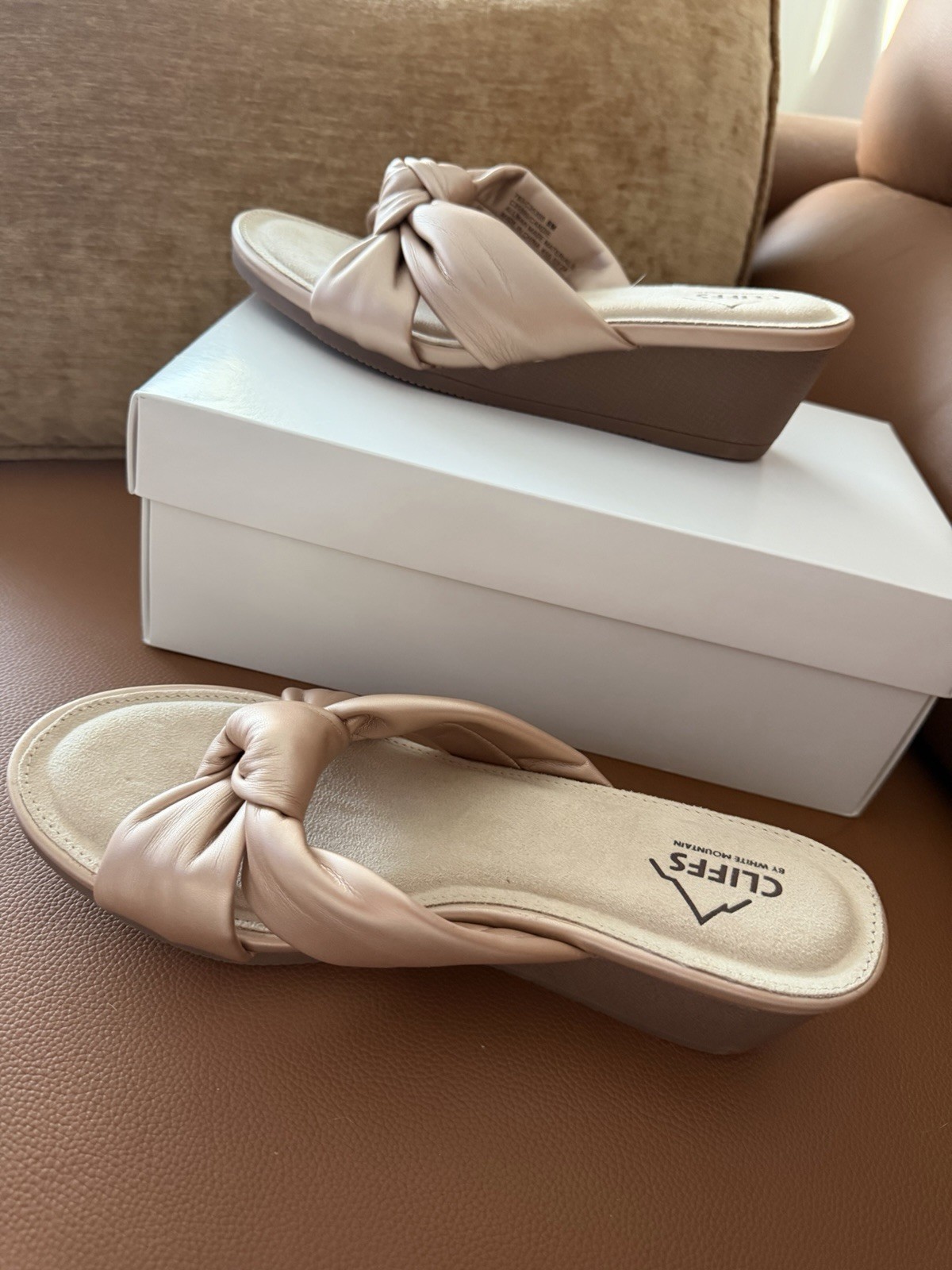 Cliffs by White Mountain Women’s Candie Knotted Wedge Slide Sandals 8 NWB