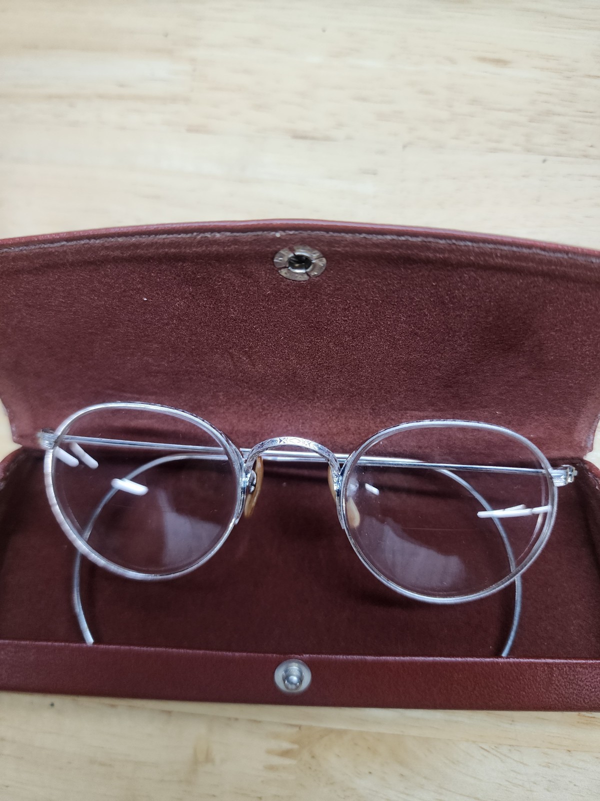 Vintage Bausch & Lomb B&L 1/10 12K GF Gold Filled Eyeglasses Wire Frame + Case