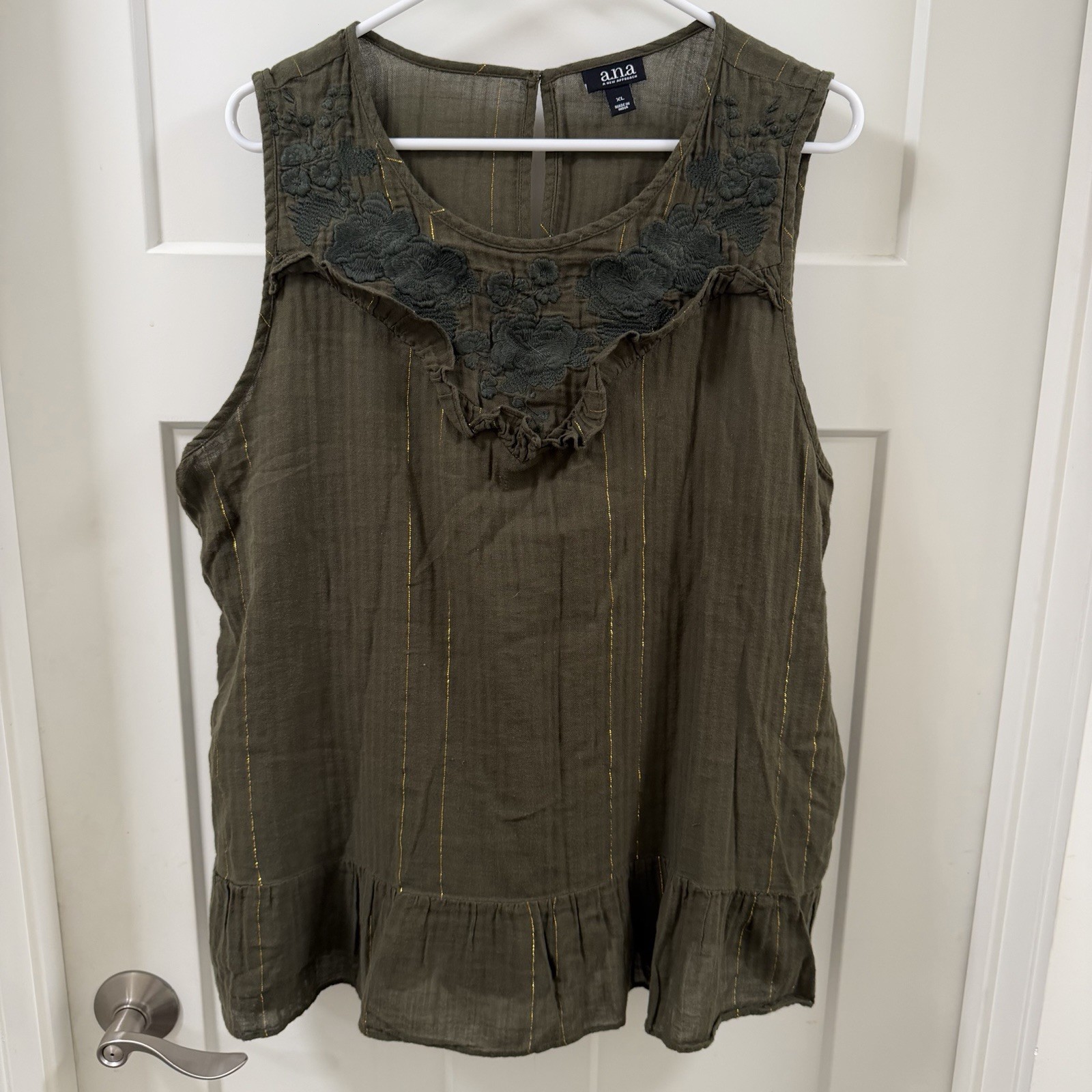 A.N.A. Women OliveGreen Sleeveless DelicateMetallicStripes Ruffles Round Neck XL